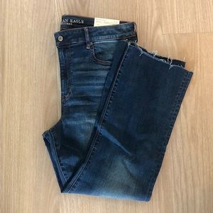 NWT American Eagle Hi-Rise Crop Flare Jeans
